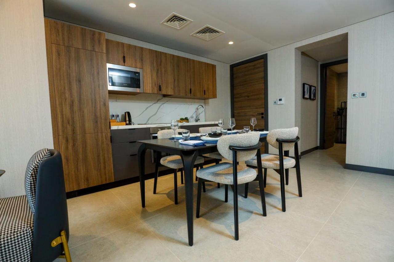 Charthouse Bahrain Ξενοδοχείο Μανάμα Εξωτερικό φωτογραφία A kitchen in a serviced apartment